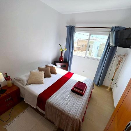 Alquiler de habitaciones con baño compartido, Buen Wifi! Alcalá la Real Exterior foto