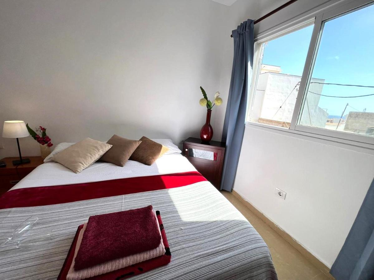 Alquiler de habitaciones con baño compartido, Buen Wifi! Alcalá la Real Exterior foto