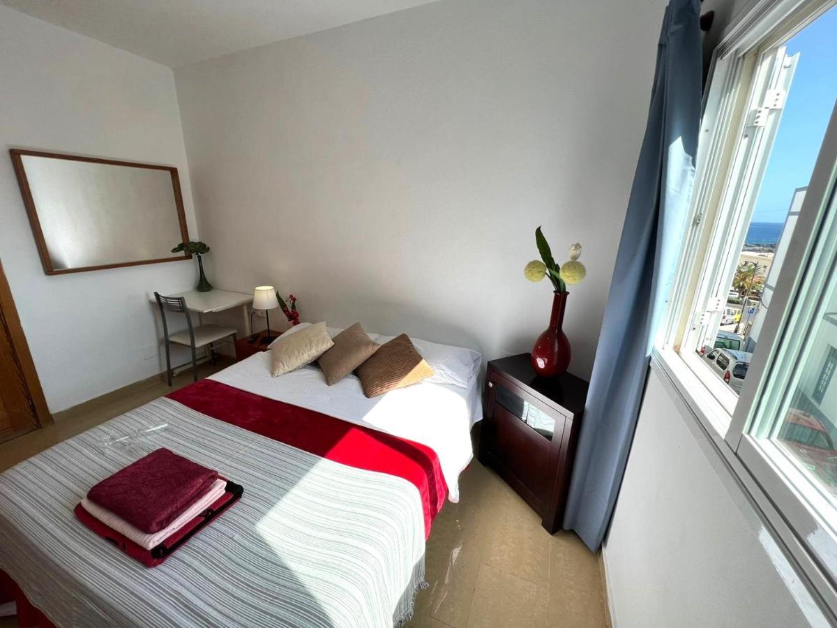 Alquiler de habitaciones con baño compartido, Buen Wifi! Alcalá la Real Exterior foto